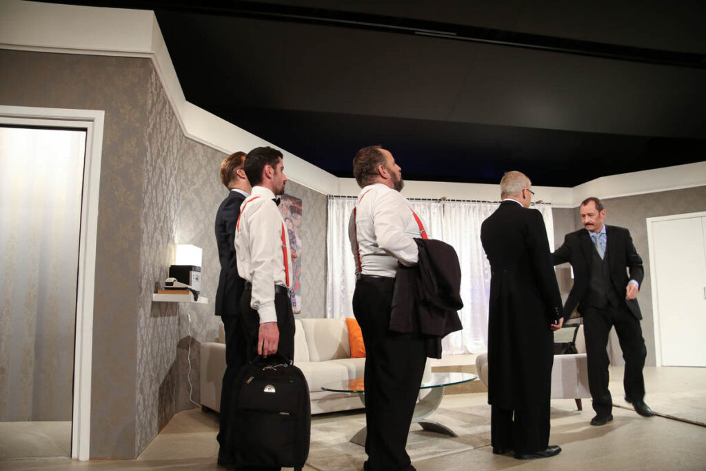 Guy Perrin, Andreas Bon